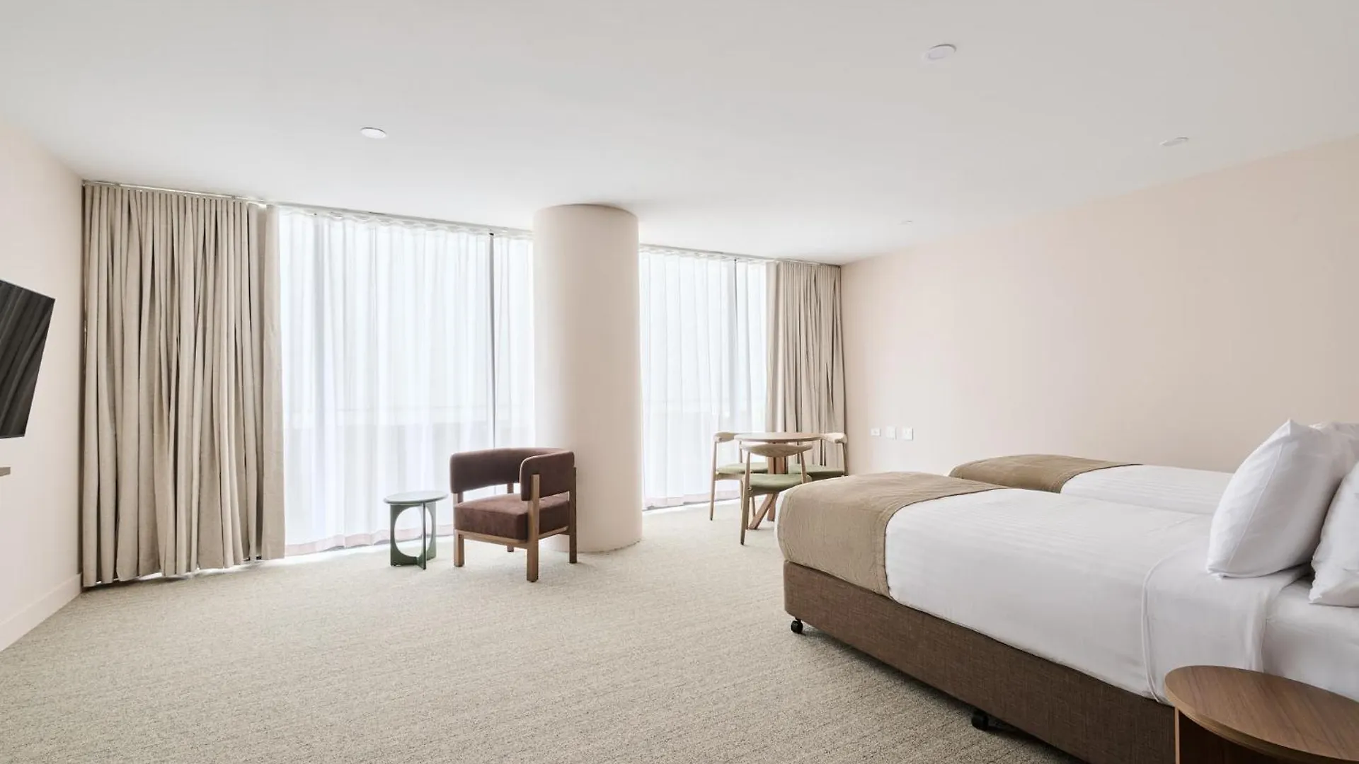 Abode Phillip Hotel Canberra